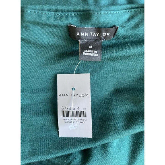 Ann Taylor Green Scoop Neck Sleeveless Top Tee Style Women’s Size M NWT - Picture 4 of 5